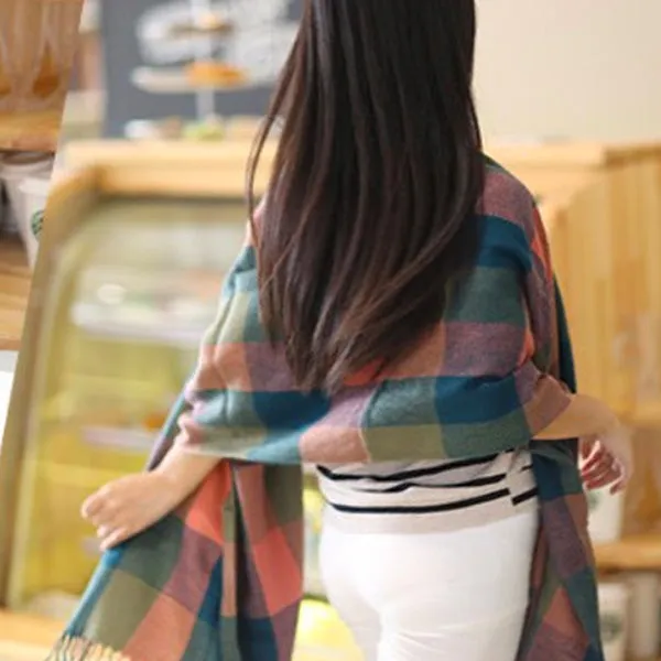 Fashionable Womens Large Plaid Wool Scarves for Fall and Winter